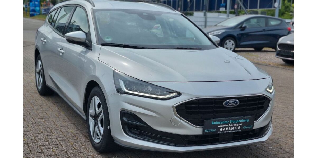 Ford Focus 37.700 km 15.990 &euro; Essen 45141