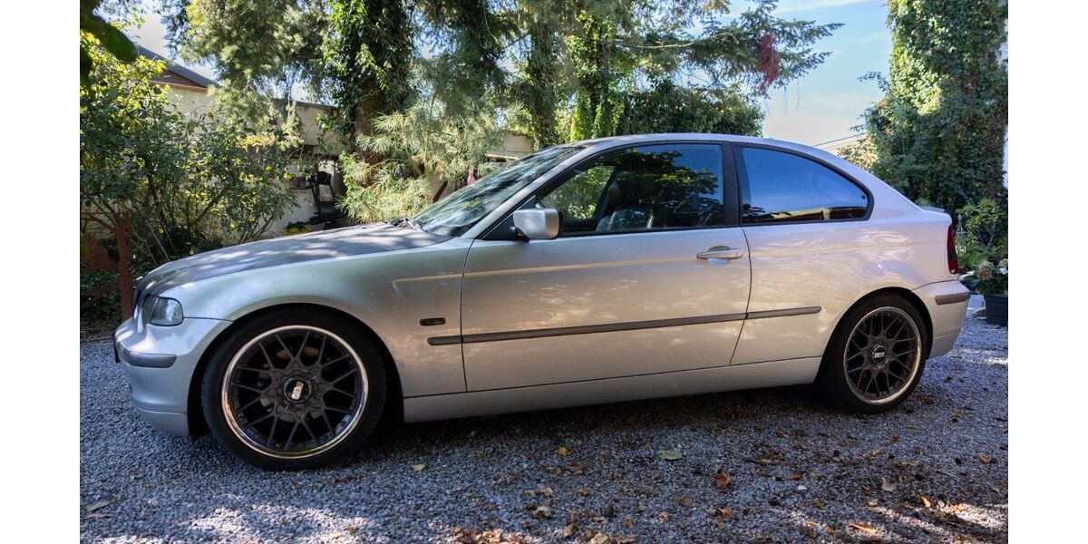 BMW 325 148.000 km 8.650 &euro; Unna 59427