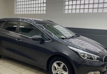 Kia ceed / Ceed 94.265 km 8.900 &euro; Kamen 59174