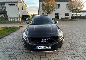 Volvo XC60 122.000 km 15.600 &euro; Dortmund 44263