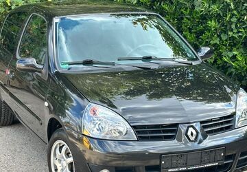 Renault Clio 59.200 km 3.650 &euro; Hagen 58119