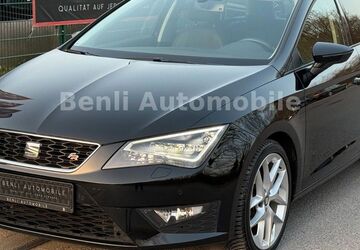 Seat Leon 74.000 km 14.990 &euro; Oer Erkenschwick 45739