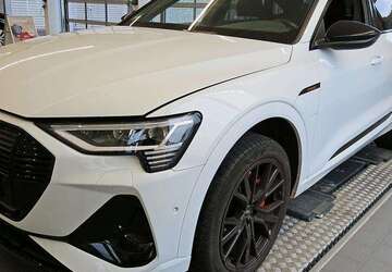 Audi e-tron 26.683 km 28.910 &euro; Hagen 58091