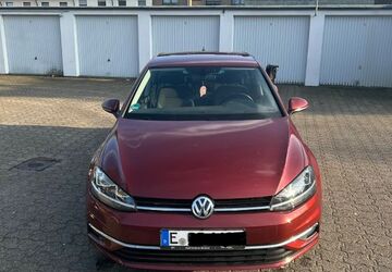 VW Golf 94.000 km 13.000 &euro; Essen 45279