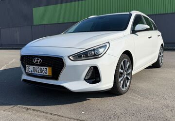 Hyundai i30 110.500 km 14.100 &euro; Bottrop 46236