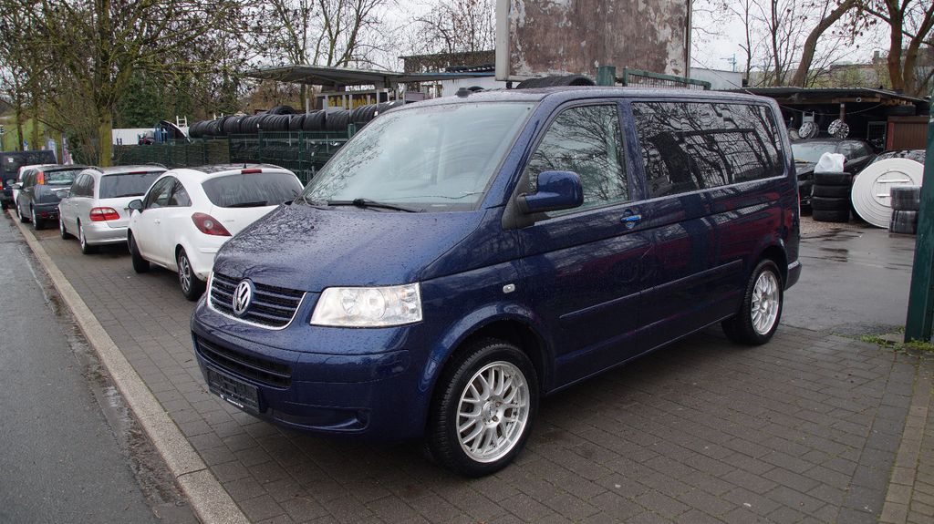 VW T5 Transporter 227.000 km 10.999 &euro; Bochum 44793