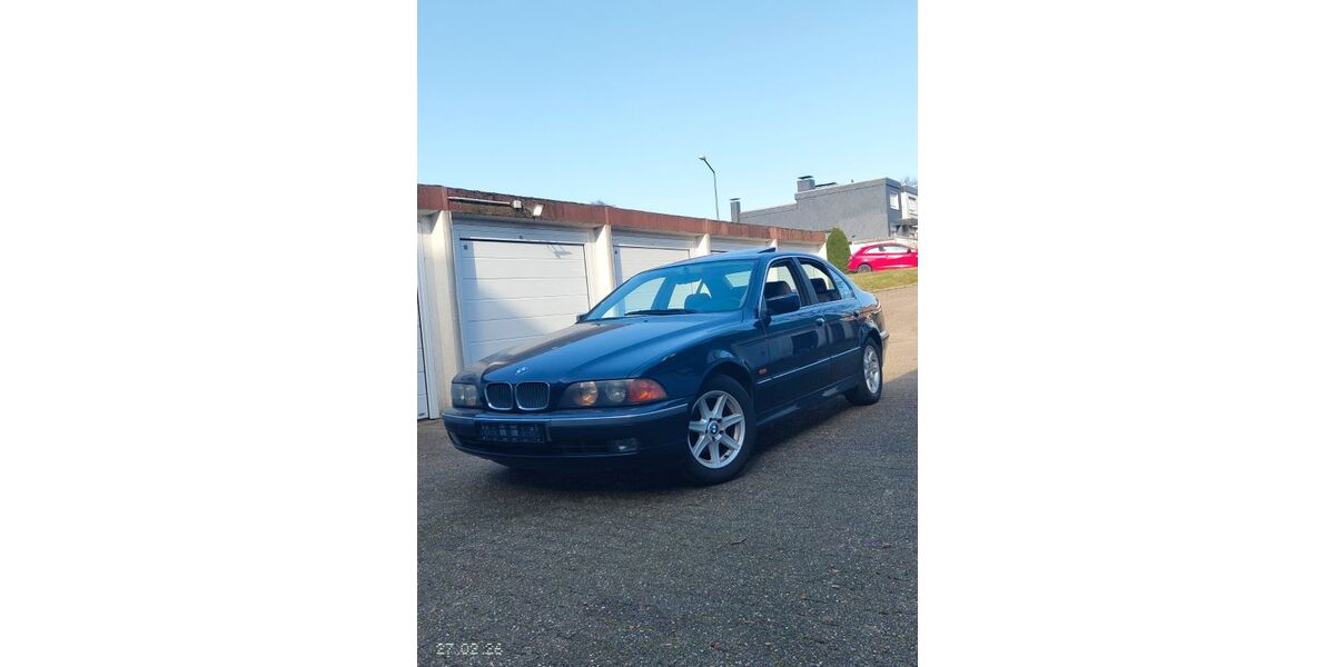 BMW 523 161.000 km 4.500 &euro; Recklinghausen 45659