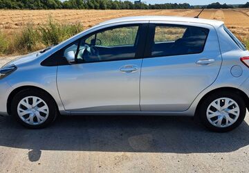 Toyota Yaris 40.503 km 11.100 &euro; Unna 59425