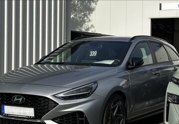 Hyundai i30 44.165 km 22.490 &euro; Castrop-Rauxel 44579