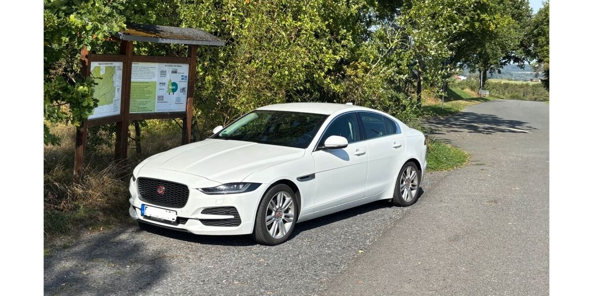 Jaguar XE 93.500 km 19.500 &euro; Essen 45279