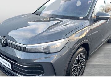 VW Tiguan 4.000 km 42.811 &euro; Bergkamen 59192