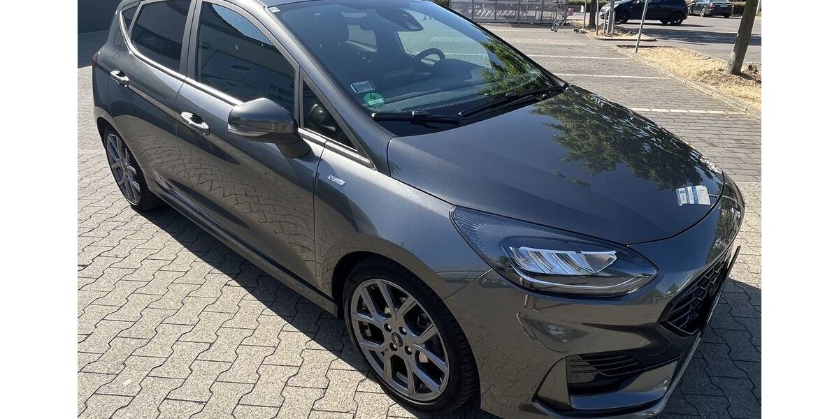 Ford Fiesta 37.000 km 16.700 &euro; Essen 45327