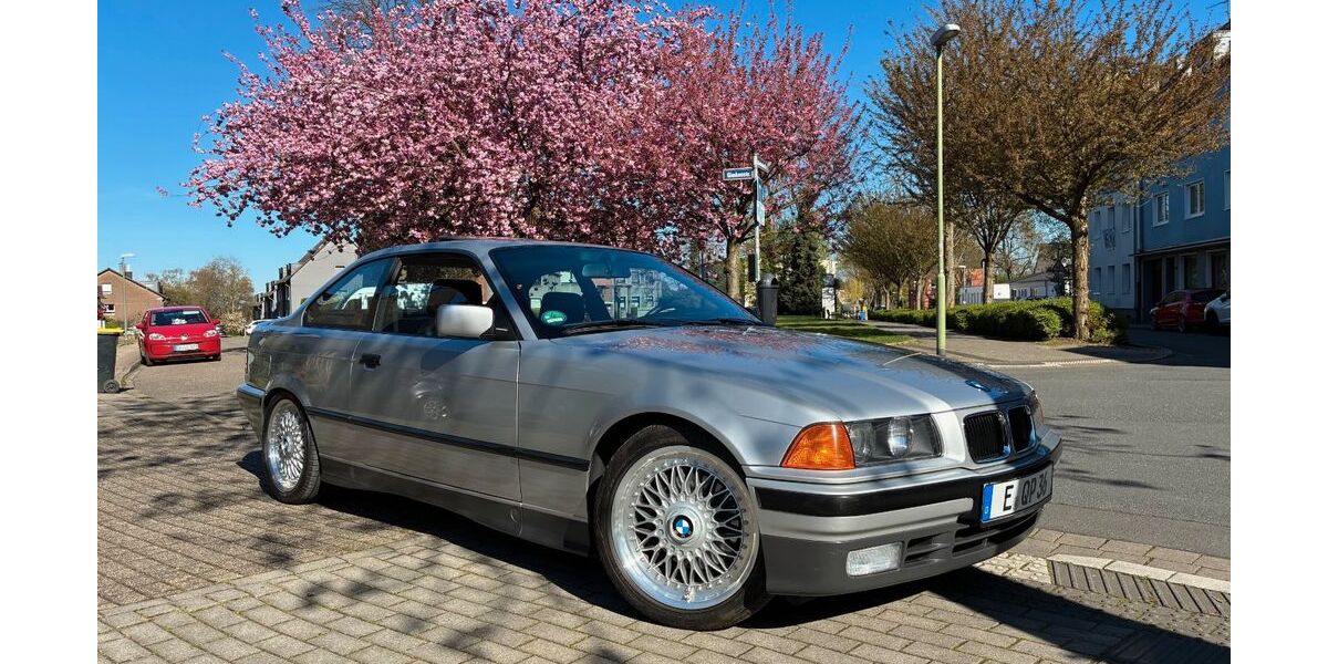 BMW 325 99.790 km 12.430 &euro; Essen 45359