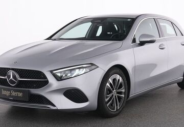 Mercedes-Benz A 180 11.802 km 29.835 &euro; Essen 45309