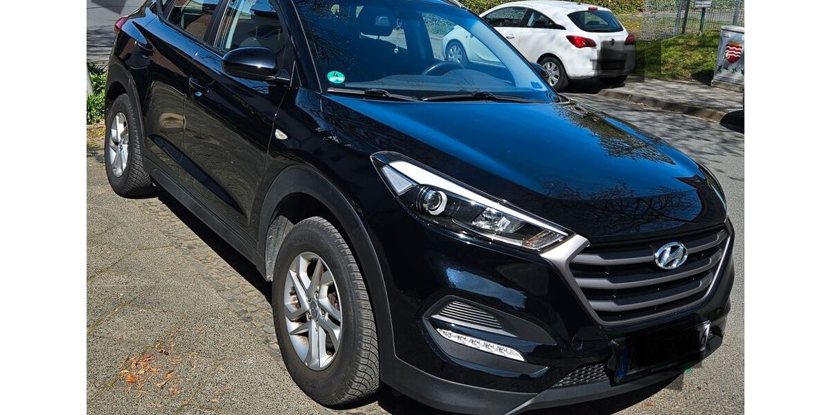 Hyundai TUCSON 131.885 km 15.000 &euro; Bochum 44894