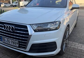 Audi Q7 143.000 km 33.600 &euro; Recklinghausen 45661