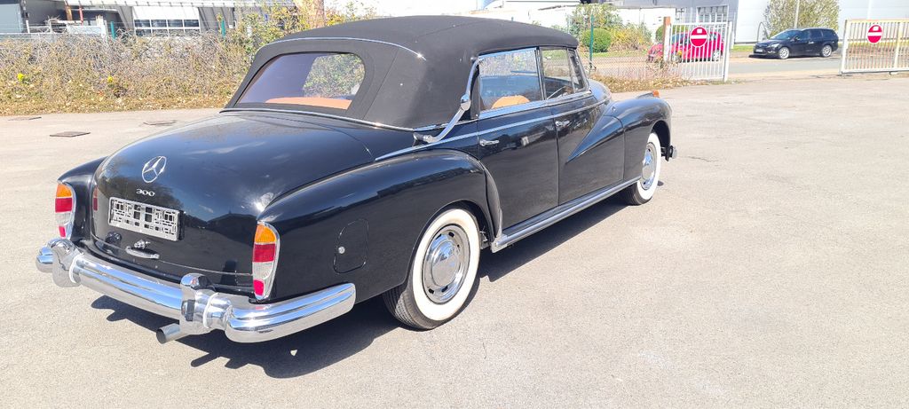 Mercedes-Benz 300 94.500 km 128.000 &euro; Dortmund 44143