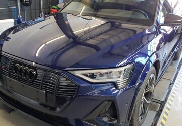 Audi e-tron 40.563 km 43.445 &euro; Hagen 58091