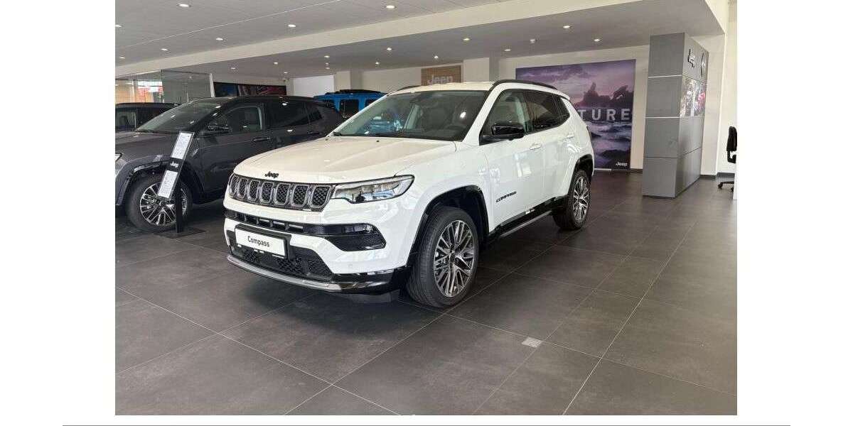 Jeep Compass 8.999 km 28.985 &euro; Dortmund 44145