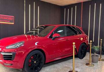Porsche Cayenne 168.000 km 36.950 &euro; Dortmund 44388