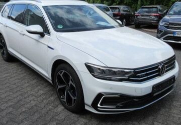 VW Passat Variant 49.640 km 24.988 &euro; Bergkamen 59192