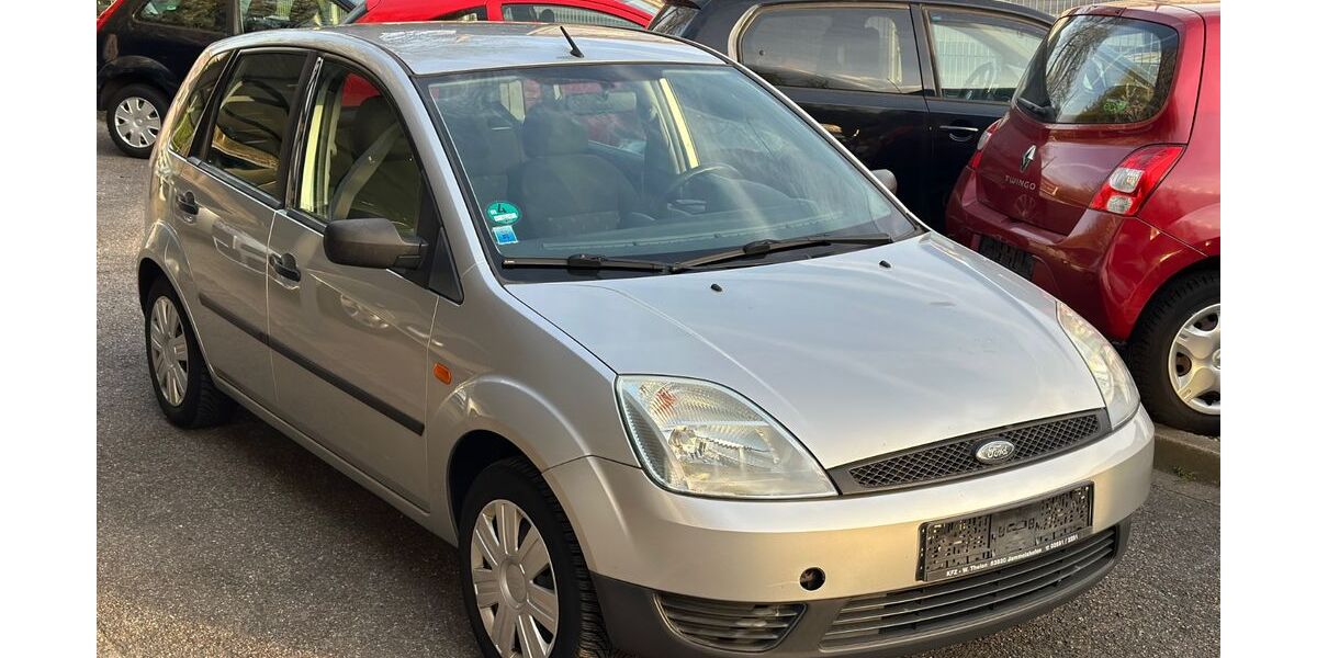 Ford Fiesta 165.000 km 1.499 &euro; Essen 45326