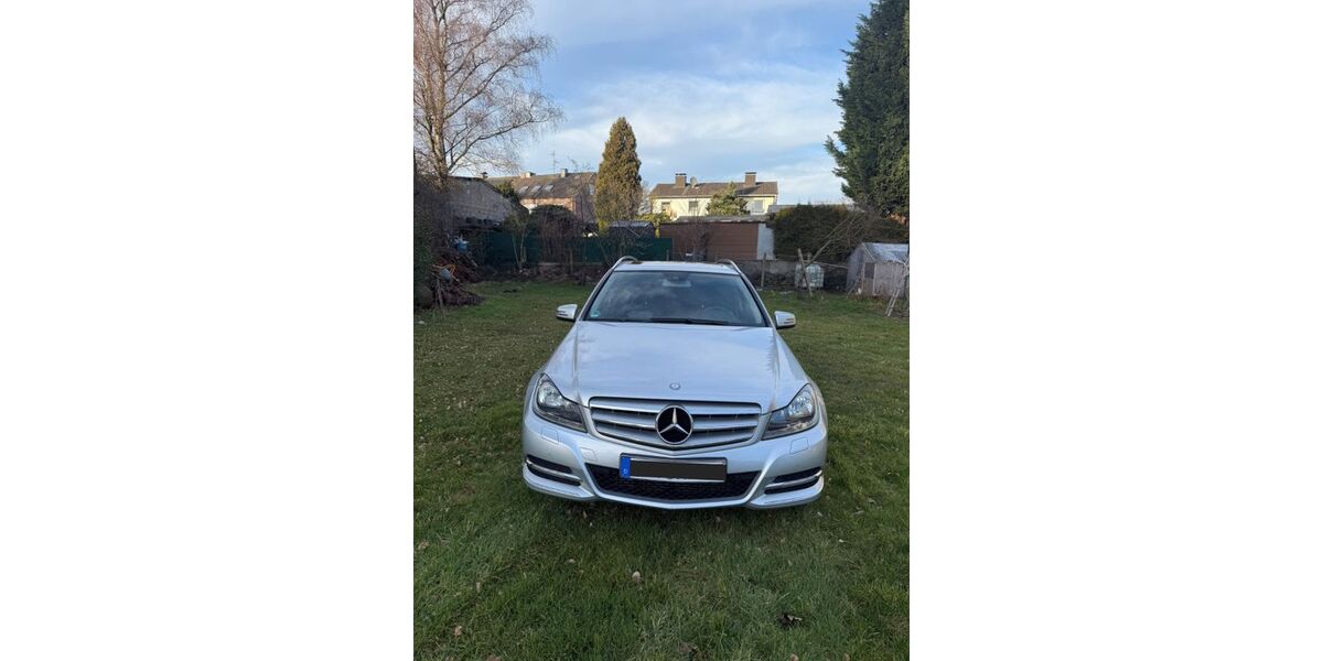 Mercedes-Benz C 250 140.000 km 12.900 &euro; Bottrop 46238