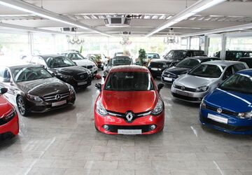 Renault Clio 89.000 km 6.690 &euro; Essen 45356