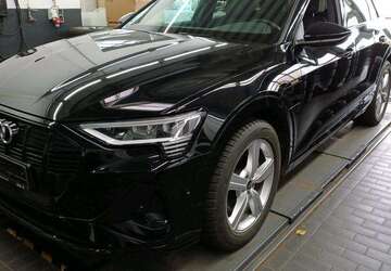 Audi e-tron 61.791 km 34.650 &euro; Hagen 58091