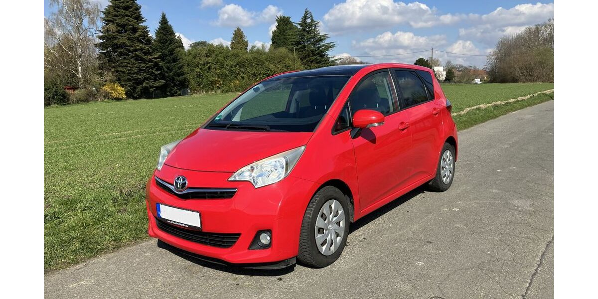 Toyota Verso-S 227.000 km 2.500 &euro; Bochum 44797