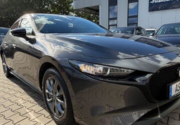 Mazda 3 45.850 km 18.990 &euro; Castrop-Rauxel 44579