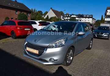 Peugeot 208 39.500 km 5.990 &euro; Oer-Erkenschwick (Rapen) 45739