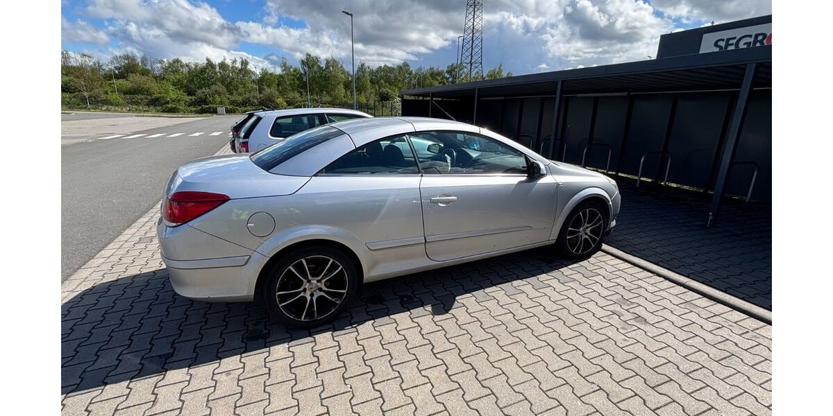 Opel Astra 168.440 km 2.900 &euro; Essen 45457