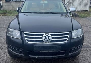 VW Touareg 263.000 km 2.600 &euro; Dorsten 46286