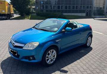 Opel Tigra 179.000 km 1.950 &euro; Marl 45768