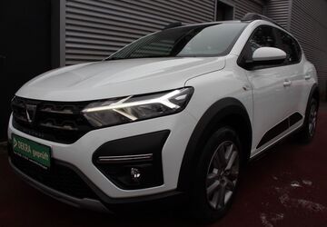 Dacia Sandero 86.911 km 13.599 &euro; Essen 45326