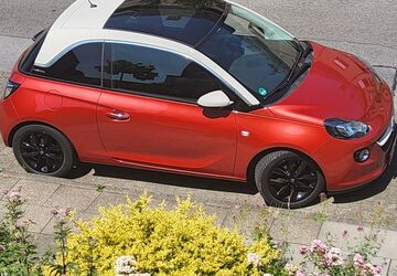 Opel Adam 53.300 km 8.500 &euro; Essen 45259
