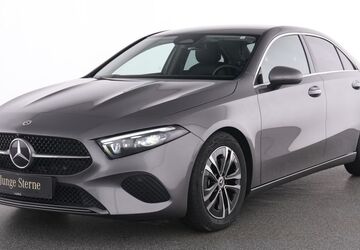Mercedes-Benz A 180 3.294 km 29.699 &euro; Essen 45309