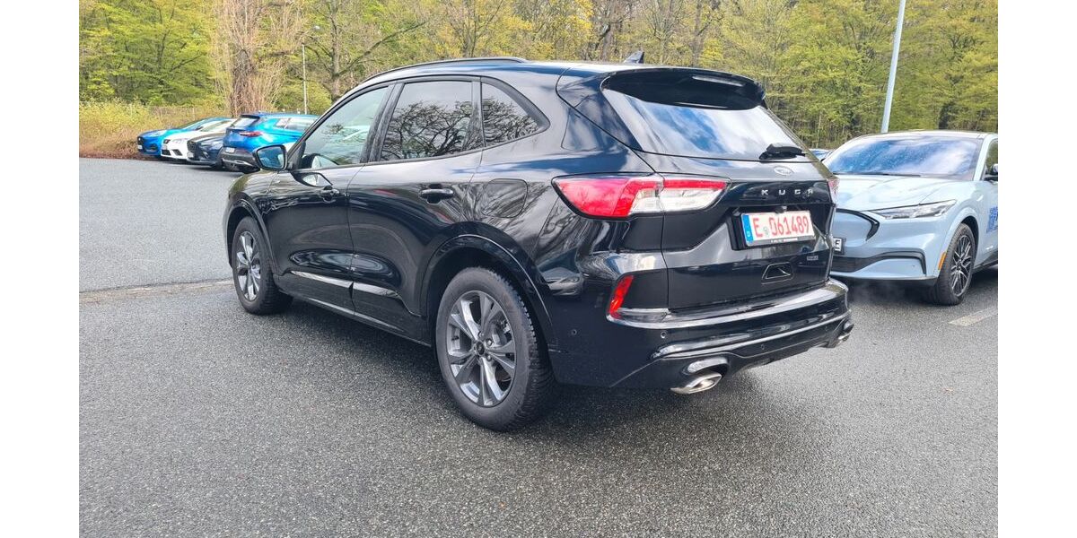 Ford Kuga 17.100 km 22.900 &euro; Essen 45276