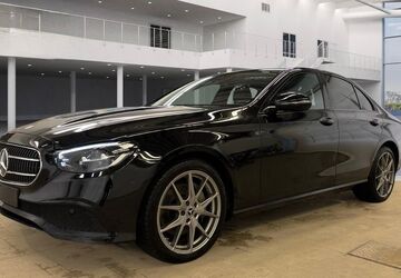 Mercedes-Benz E 300 133.000 km 31.990 &euro; Recklinghausen 45659