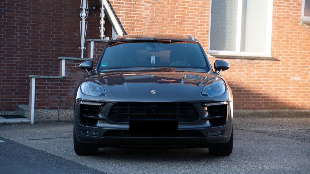 Porsche Macan 200.500 km 30.899 &euro; Werne 59368