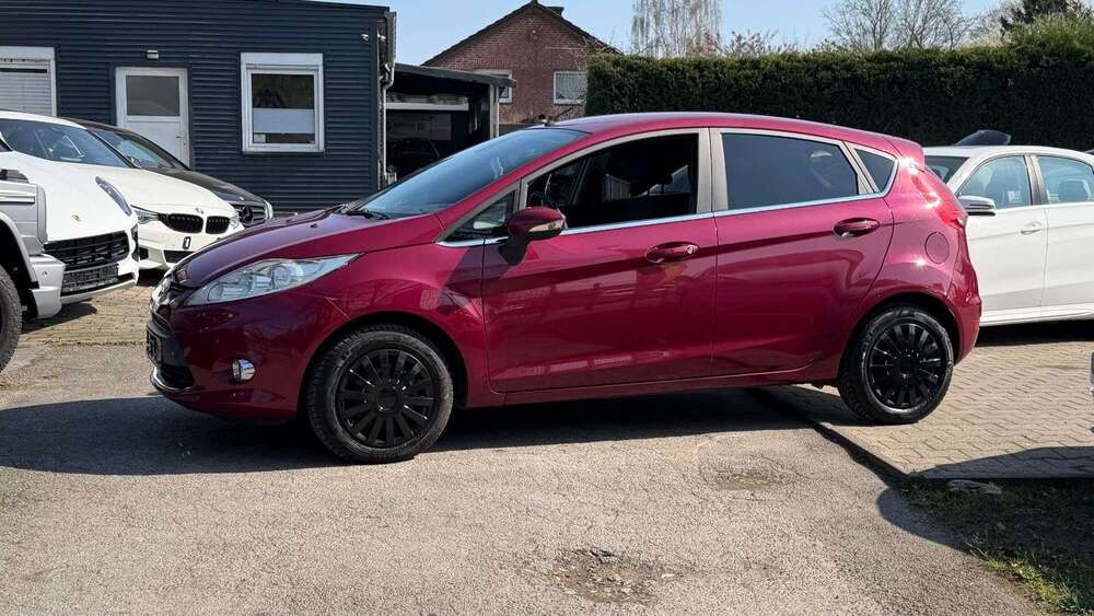 Ford Fiesta 223.200 km 2.689 &euro; Marl 45770