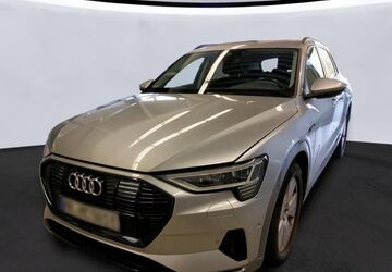 Audi e-tron 22.478 km 29.810 &euro; Hagen 58091