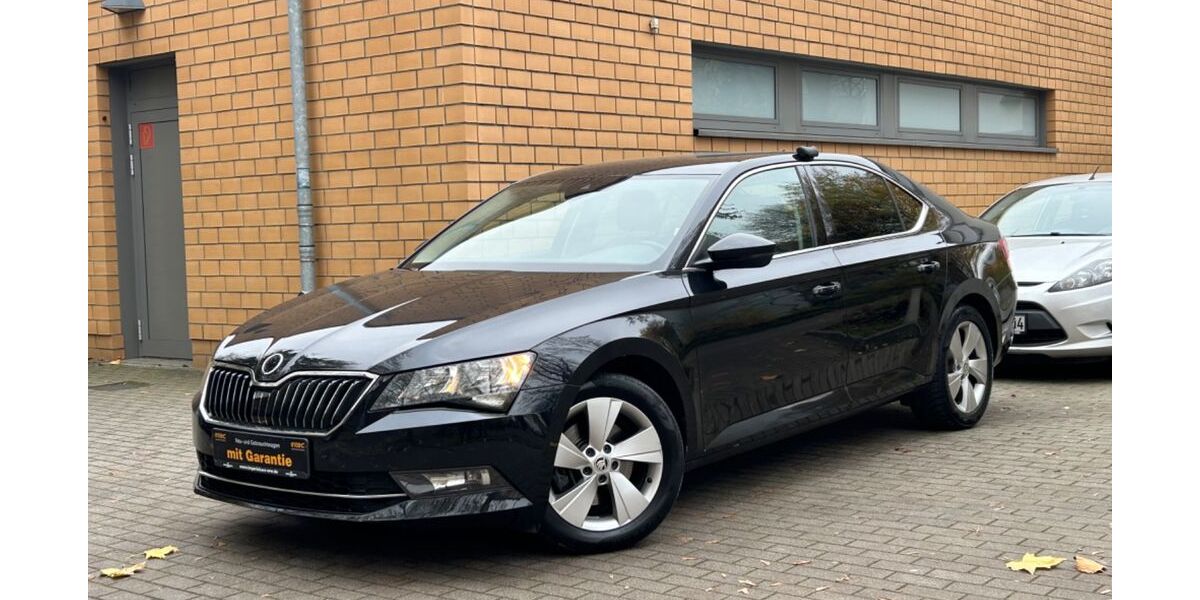 Skoda Superb 417.536 km 9.990 &euro; Essen 45326