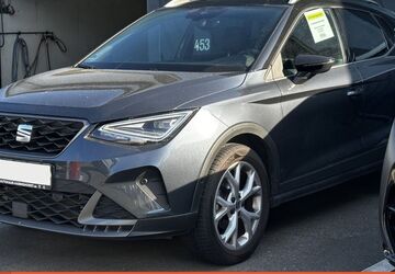 Seat Arona 27.910 km 22.890 &euro; Castrop-Rauxel 44579