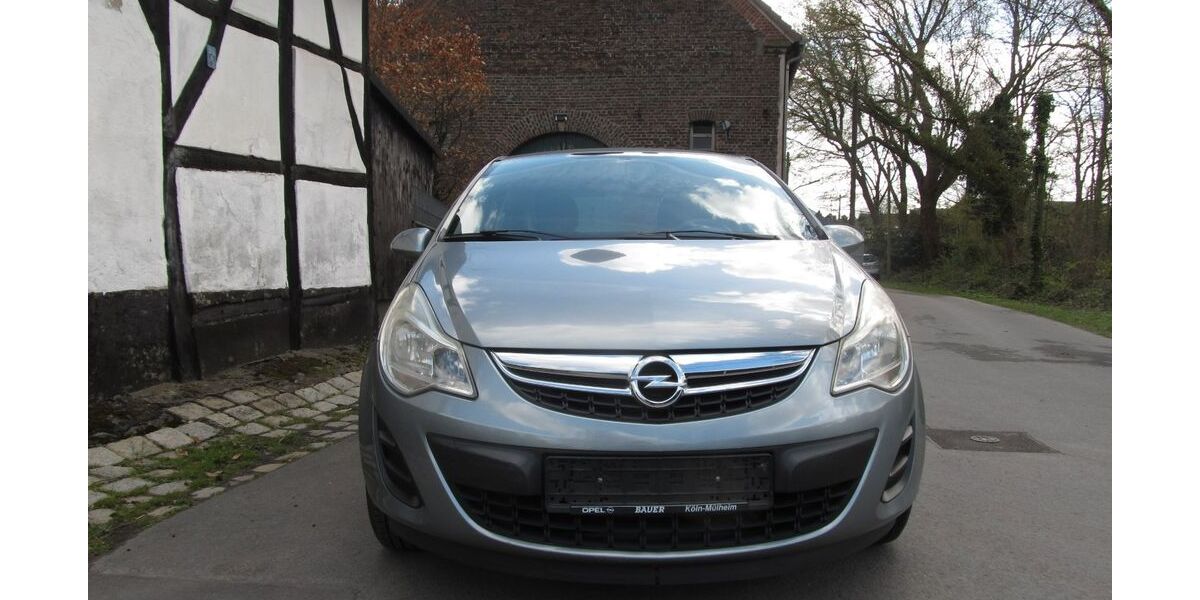 Opel Corsa 138.000 km 2.500 &euro; dortmund 44339