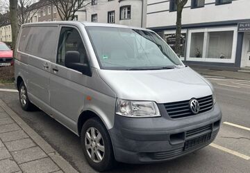 VW T5 Transporter 308.000 km 2.490 &euro; Recklinghausen 45665