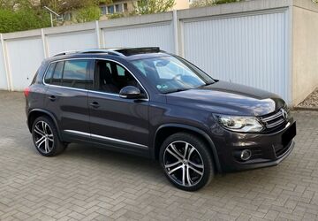 VW Tiguan 167.518 km 11.490 &euro; Essen 45327