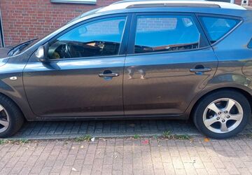 Kia ceed / Ceed 196.400 km 2.200 &euro; Castrop-Rauxel 44575