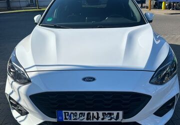 Ford Focus 88.000 km 12.499 &euro; Castrop-Rauxel 44577